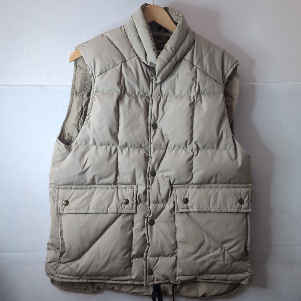 Vintage Eddie Bauer Goose Down Puffer Vest Tan Khaki Mens Large Made in Canada